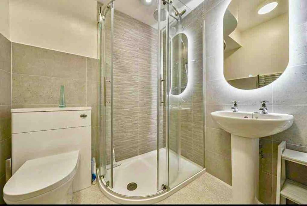 A Charming Luxury Apartment! Portinscale Eksteriør billede