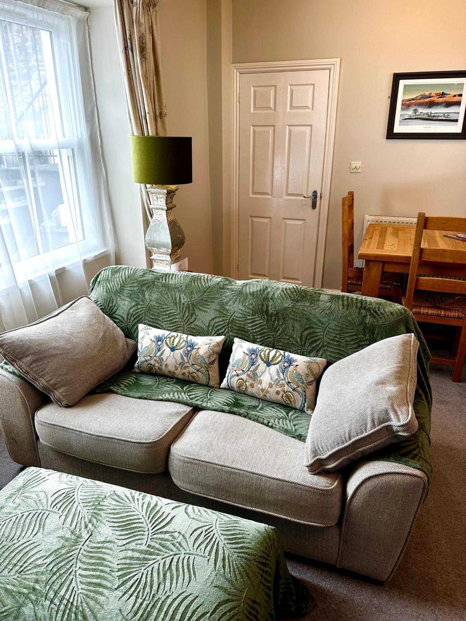 A Charming Luxury Apartment! Portinscale Eksteriør billede